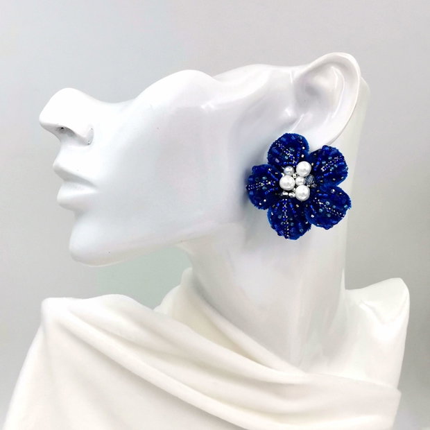 Rezervat Cercei floare catifea 3D- Ecou de Catifea - Cercei Regal Blue