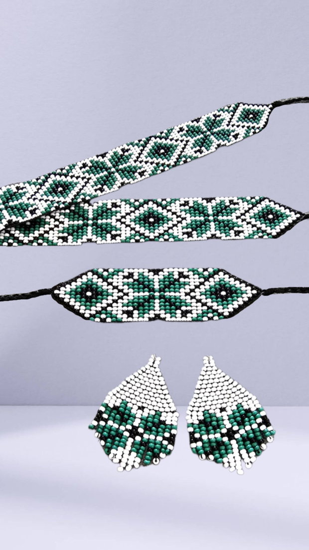 Set traditional verde