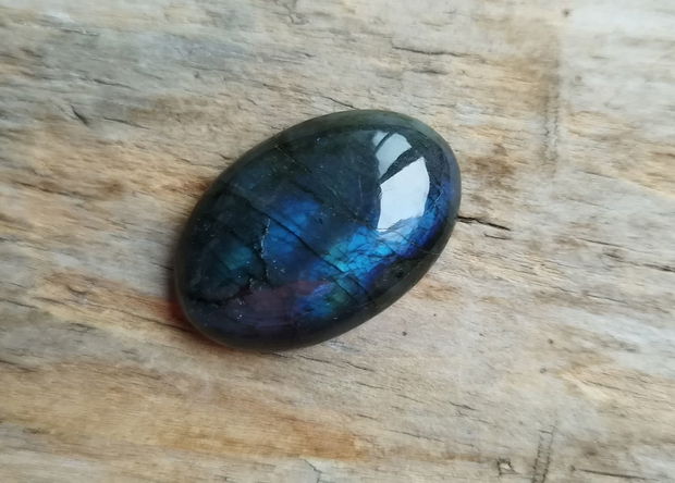 Cabochon labradorit, 33x22x7.5 mm