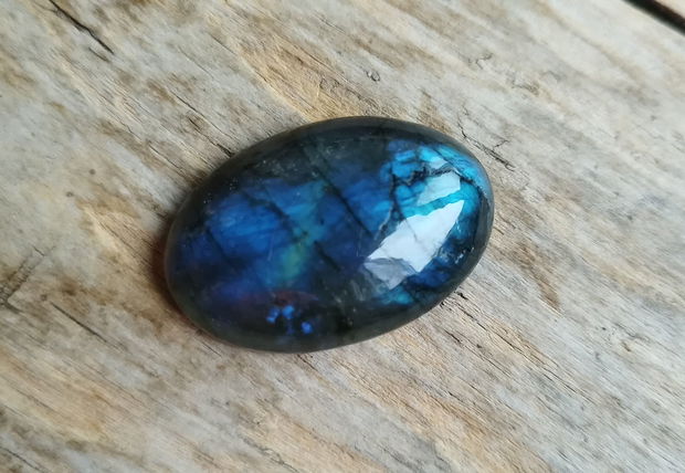 Cabochon labradorit, 33x22x7.5 mm