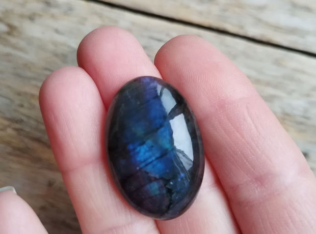 Cabochon labradorit, 33x22x7.5 mm