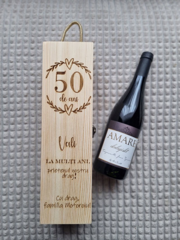 Cutie lemn personalizată pentru sticla de vin