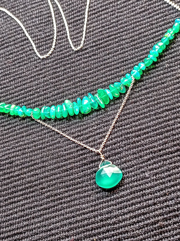 Colier opal de foc etiopian onix verde brioleta lant argint minimalist boho chic trendy - Transport gratuit