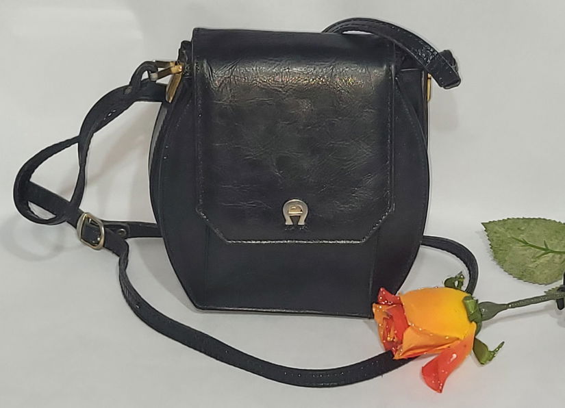 Geanta retro Aigner