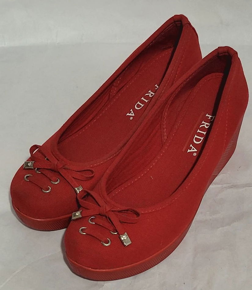 Pantofi textil mărime 38