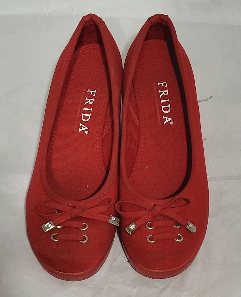 Pantofi textil mărime 38