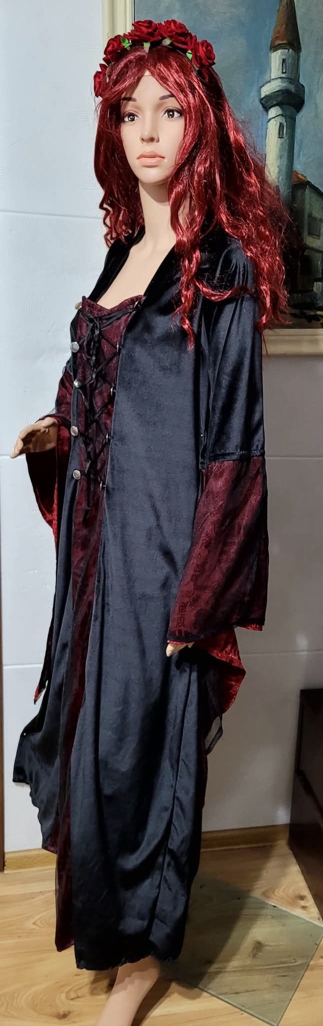 Rochie medievala