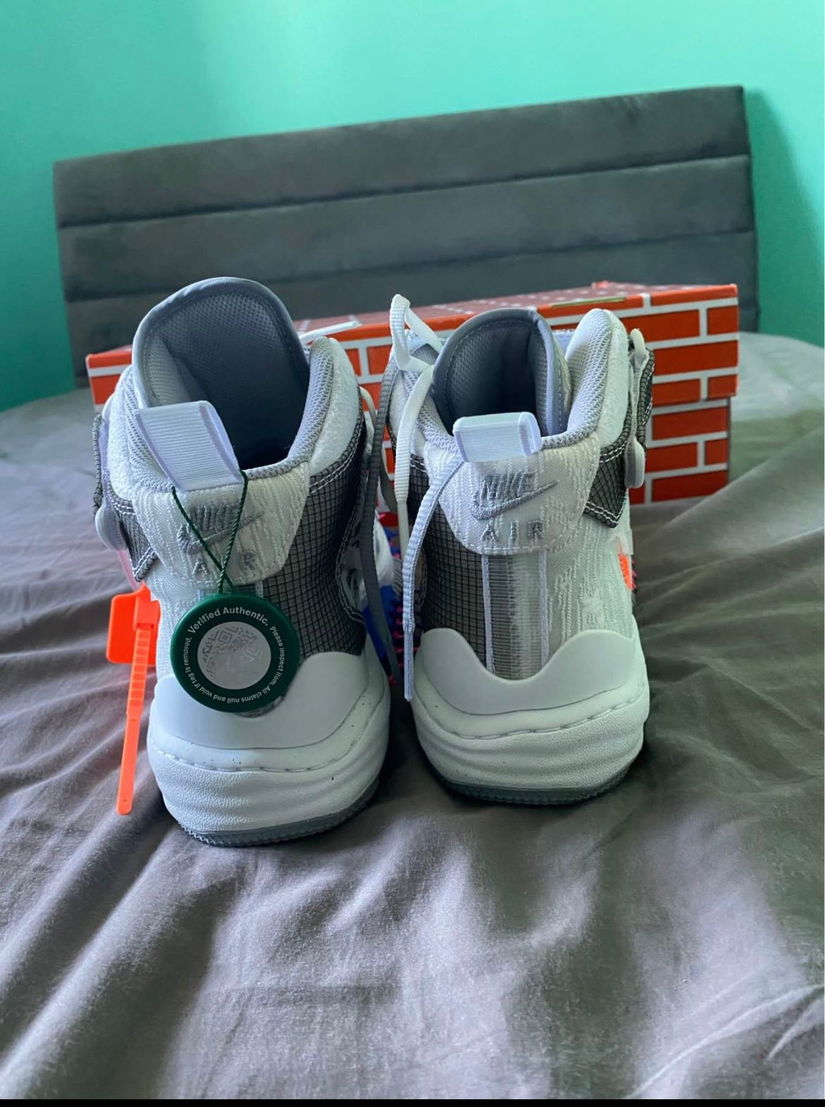 Adidasi Air Force 1 Mid X Off White albi