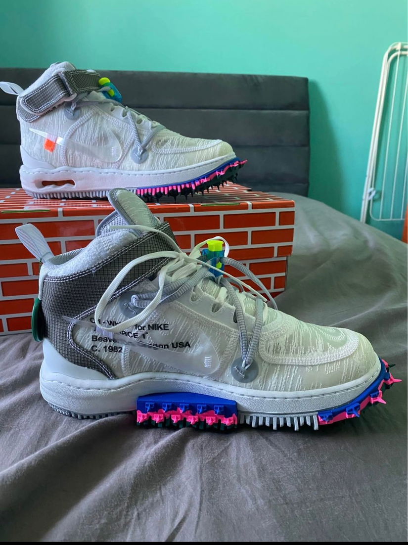 Adidasi Air Force 1 Mid X Off White albi