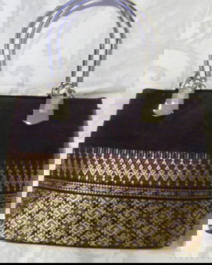 Poseta model oriental-noua