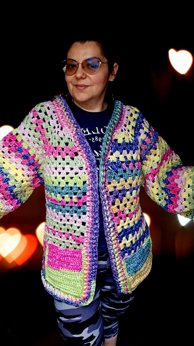 Cardigan crosetat manual colorat gros