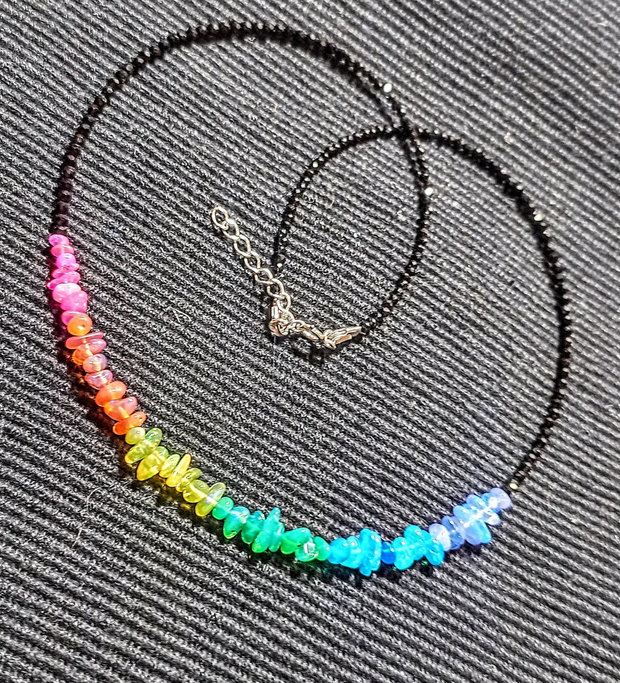Colier argint opal de foc etiopian curcubeu rainbow multicolor spinel negru minimalist boho chic trendy - Transport gratuit