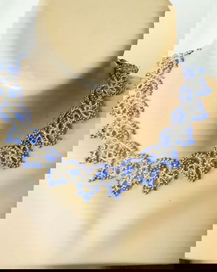 Colier argintiu cu albastru, la baza gatului din dantela frivolite, colier dantela argintie, bijuterii unicat, bijuterii tatting