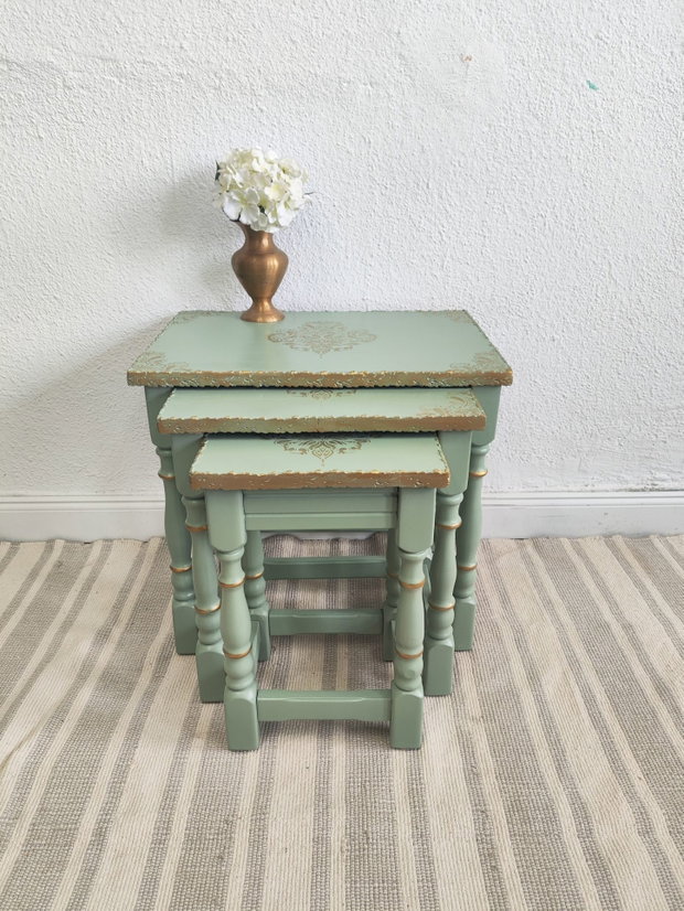 Set 3 măsuțe-Elegance