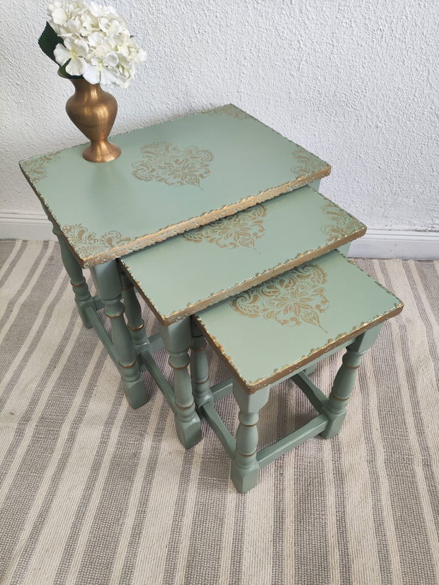Set 3 măsuțe-Elegance