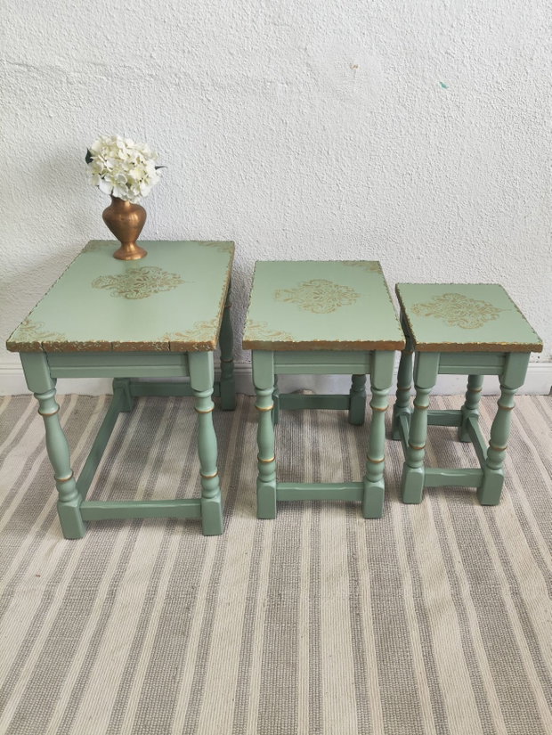 Set 3 măsuțe-Elegance