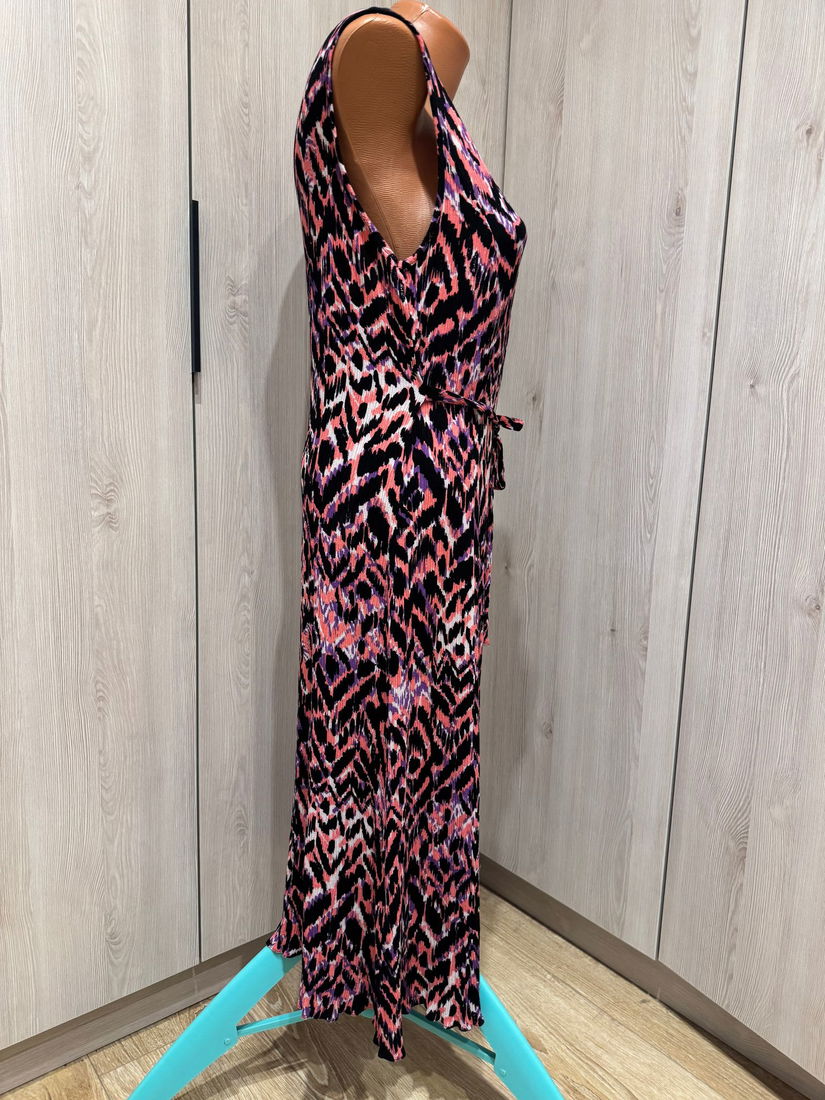 Rochie Being Casual Sri Lanka mărime 44/16