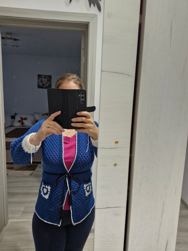 Cardigan crosetat