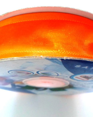 Panglica satin ribbon portocaliu transparent cu margini galben mat