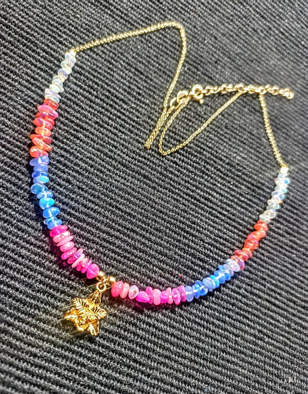 Colier vermeil opal de foc etiopian nuante charm floare orhidee lant argint placat cu aur minimalist boho chic trendy - Transport gratuit