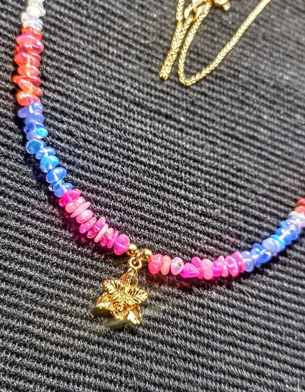 Colier vermeil opal de foc etiopian nuante charm floare orhidee lant argint placat cu aur minimalist boho chic trendy - Transport gratuit