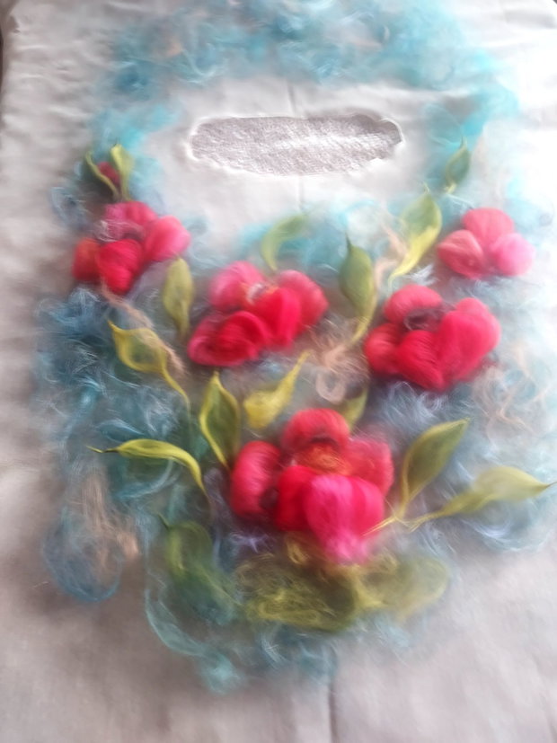 Poncho de mătase naturala împaslita