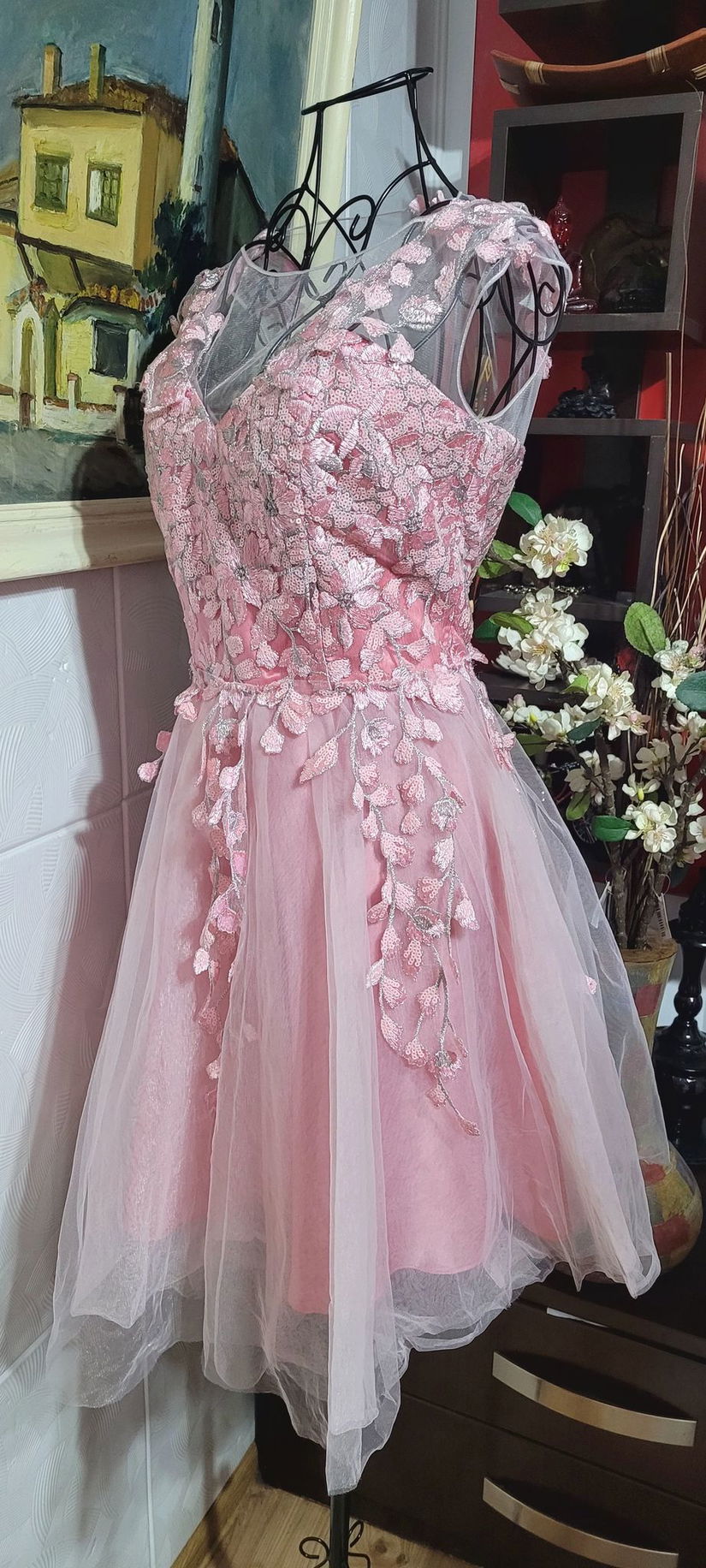 Rochie tull cu broderie