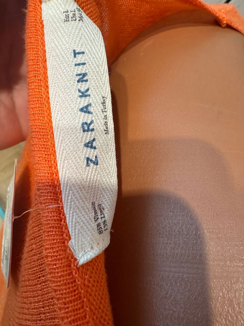 BLUZA ZARA VASCOZA SI IN ,MODEL DEOSEBIT,MARIME L NOUA CU ETICHETE