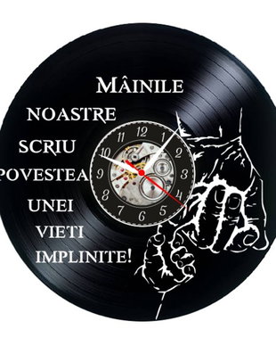 Povestea Unei Vieți Împlinite-ceas de perete