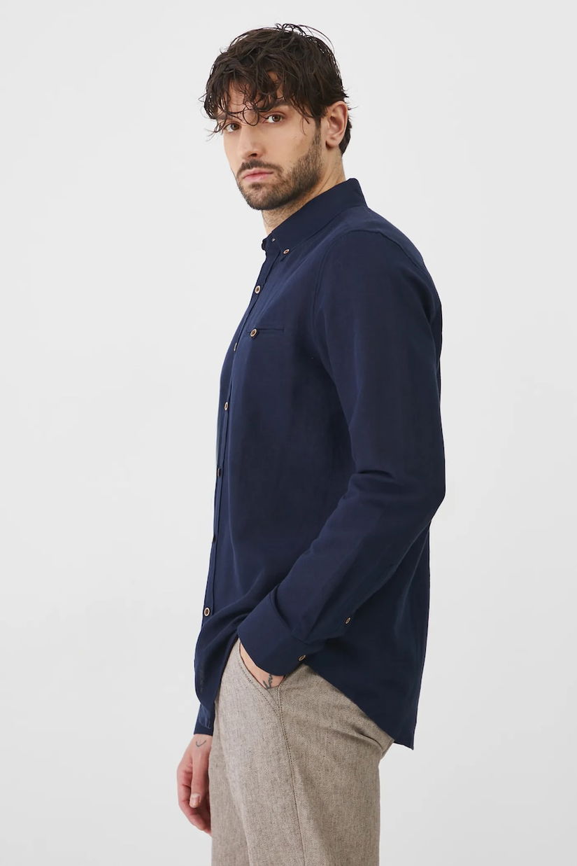 Medicine camasa de in barbati, culoarea albastru marin, cu guler button-down, regular