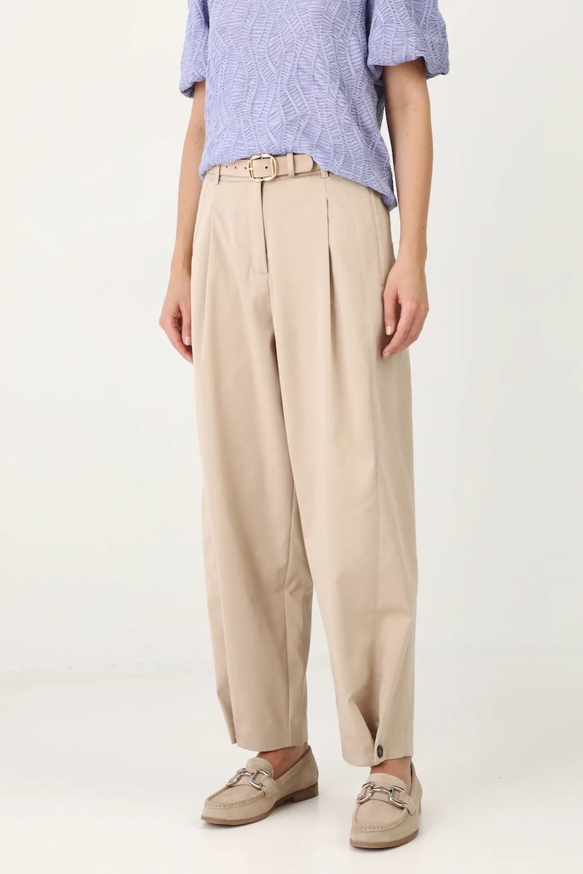 Medicine pantaloni femei, culoarea bej, fason tigareta, medium waist