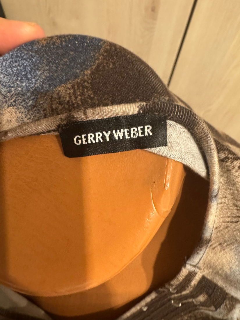 BLUZA  GERRY WEBER VASCOZA MARIME 42/44