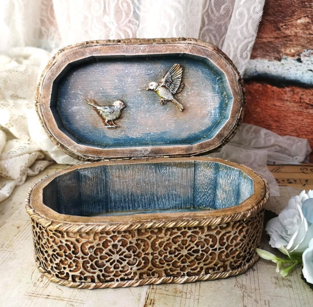 Cutie pentru bijuterii cu pasari, decorata in stil vintage