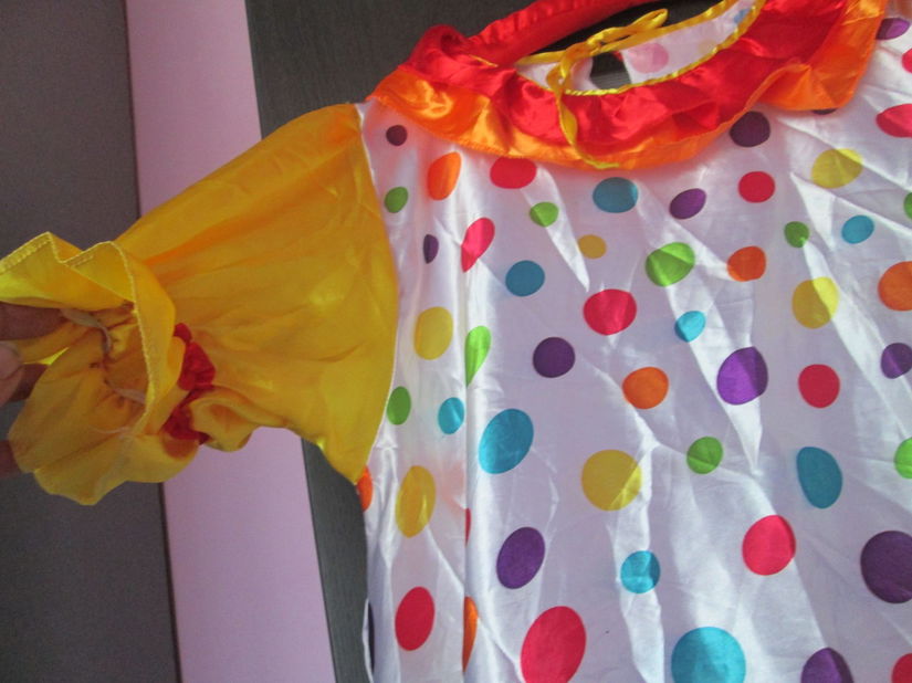 costumatie serbari/carnaval/evenimente