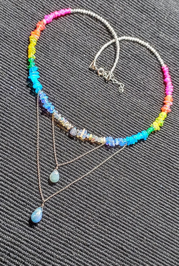 Colier argint opal de foc etiopian labradorit multicolor curcubeu rainbow picaturi lant argint minimalist boho chic trendy - Transport gratuit