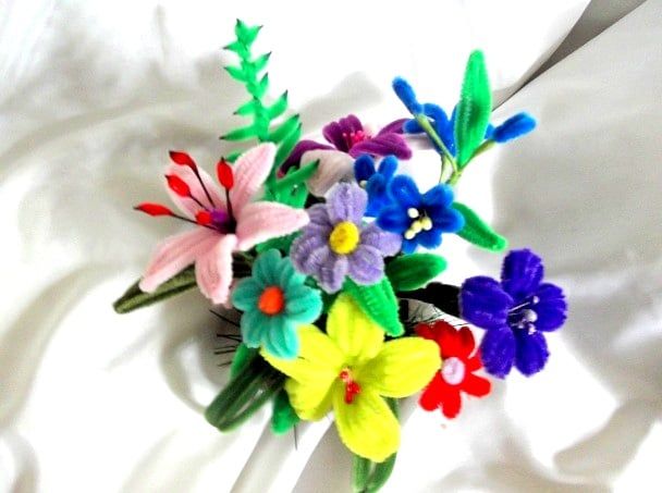 aranjament floral cu flori colorate 48490