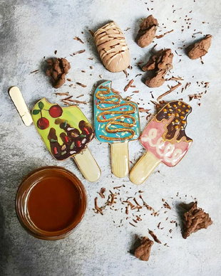 Brose inghetata din portelan pictate manual - SWEETS&TREATS