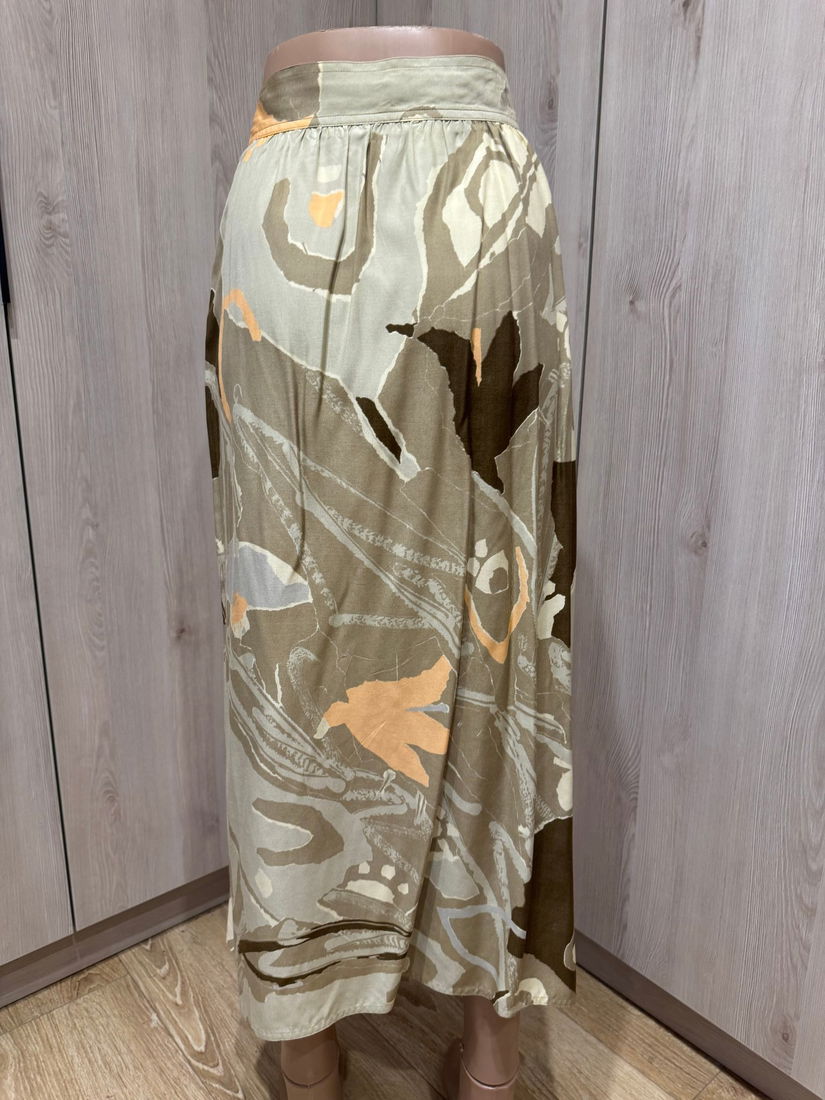 FUSTA DEOSEBITA ESTIVALA MAX MARA MARIME 42