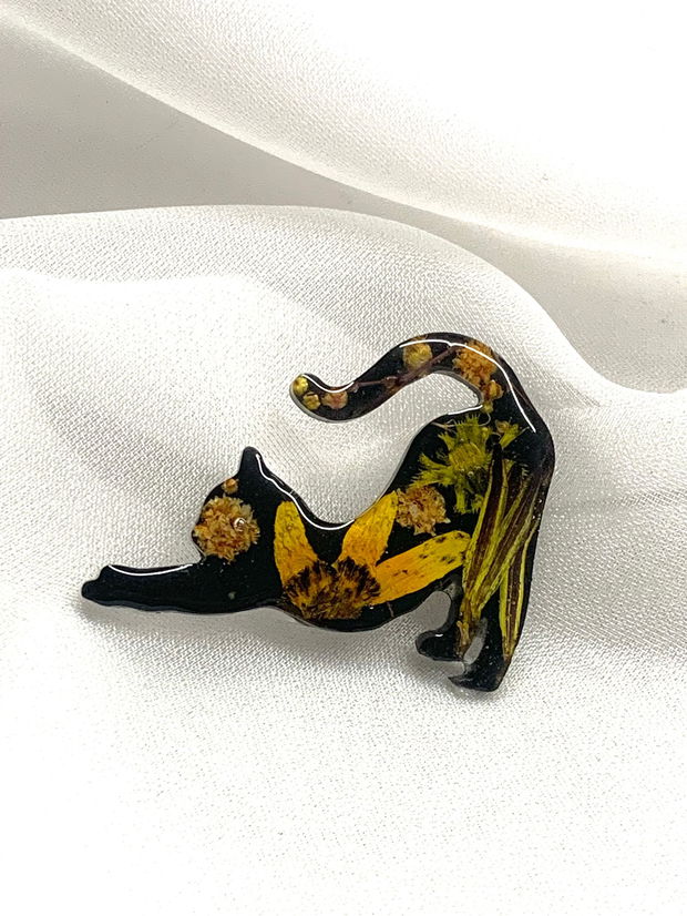 Broșă handmade unicat - din rasina 00592