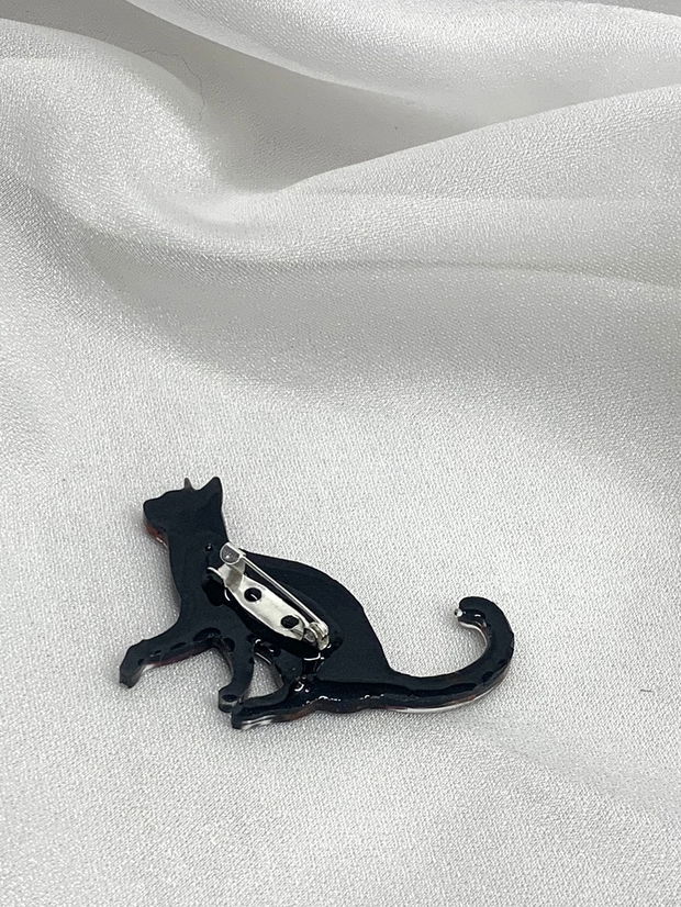 Broșă handmade unicat - din rasina 00593