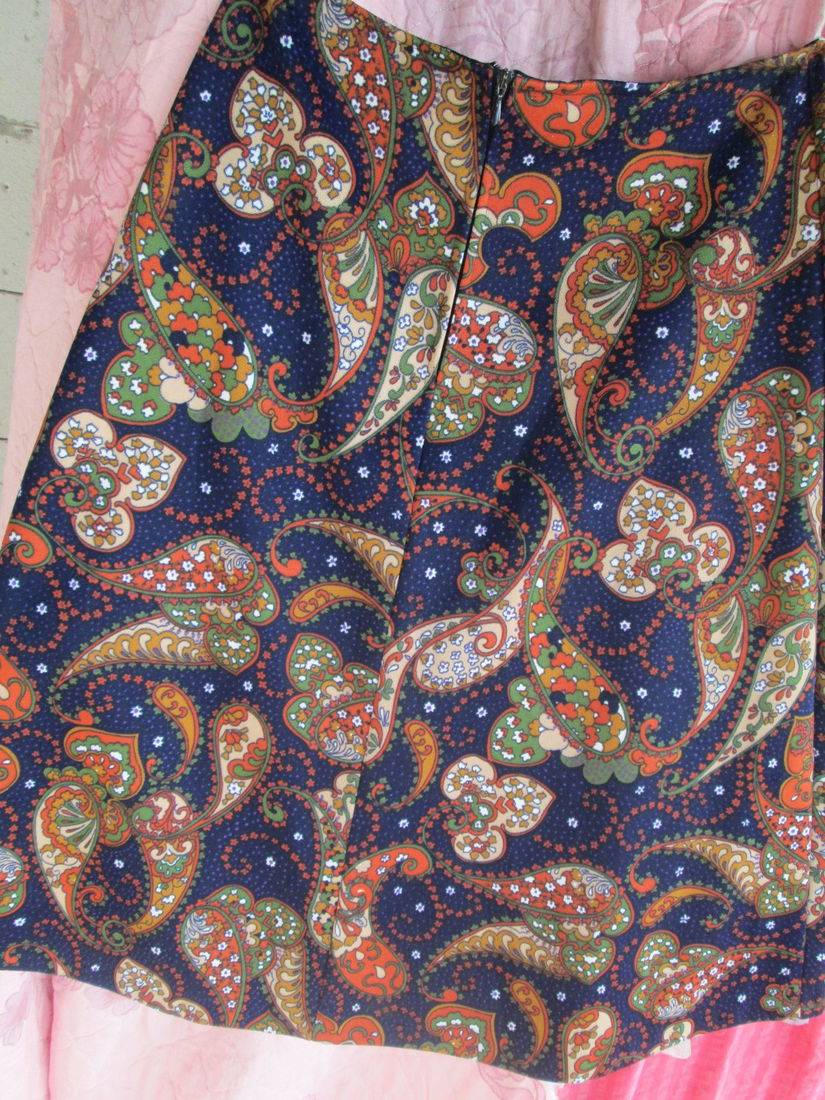 fusta evazata colorata 40