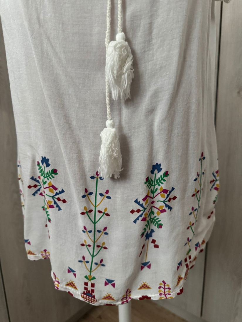 BLUZĂ VÂSCOZA CU BRODERIE ITALIA