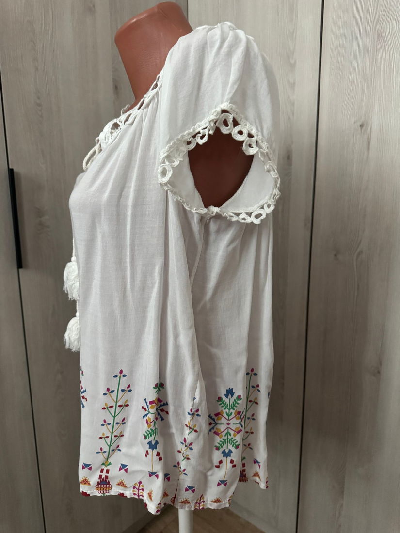 BLUZĂ VÂSCOZA CU BRODERIE ITALIA