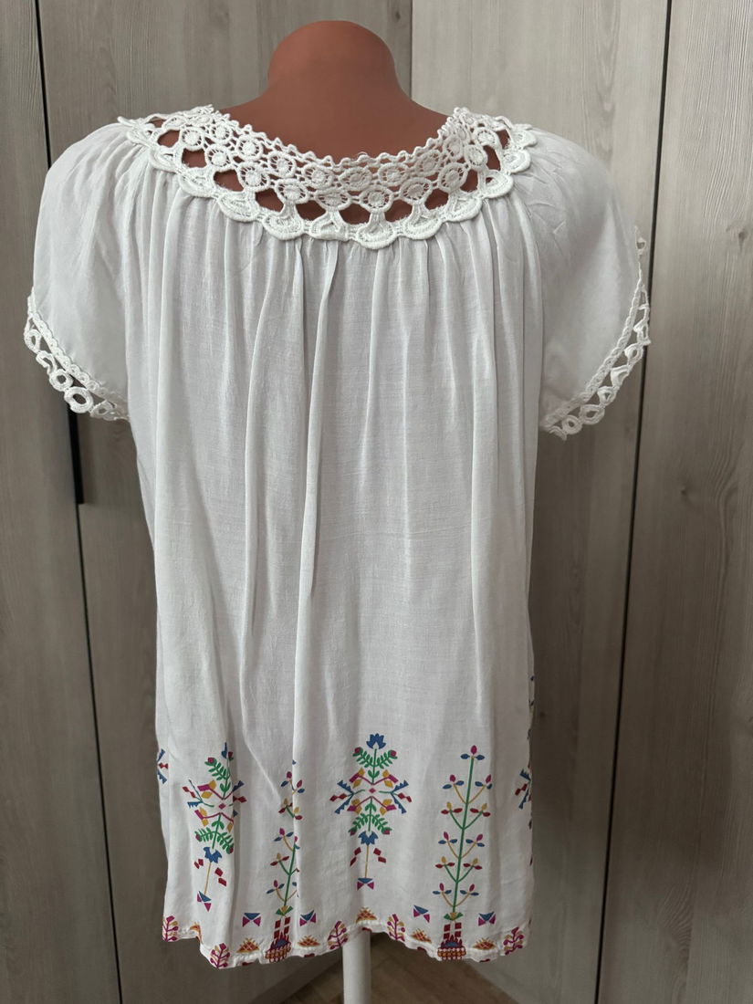 BLUZĂ VÂSCOZA CU BRODERIE ITALIA