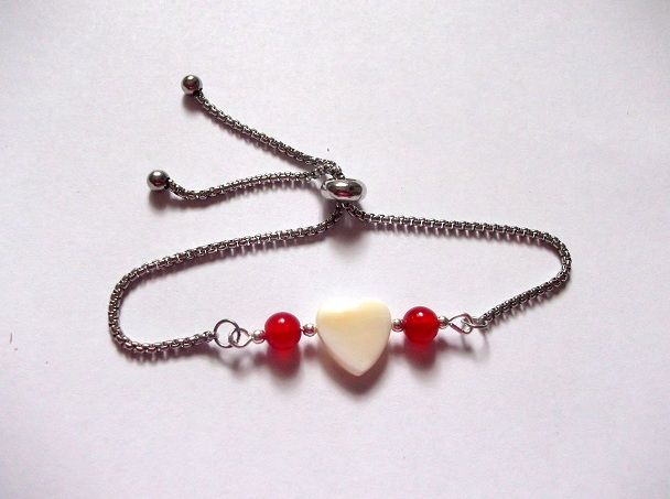 bratara cu sidef alb si agate rosii 48533