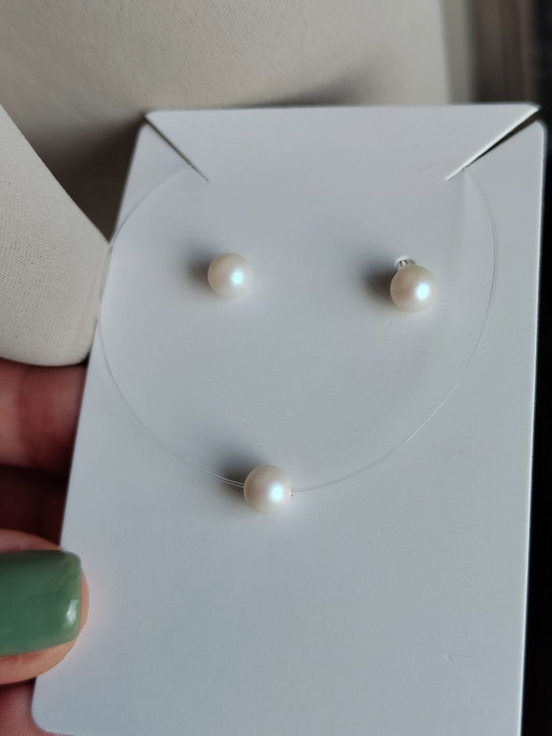Set Pearlescent white Swarovski colier + cercei