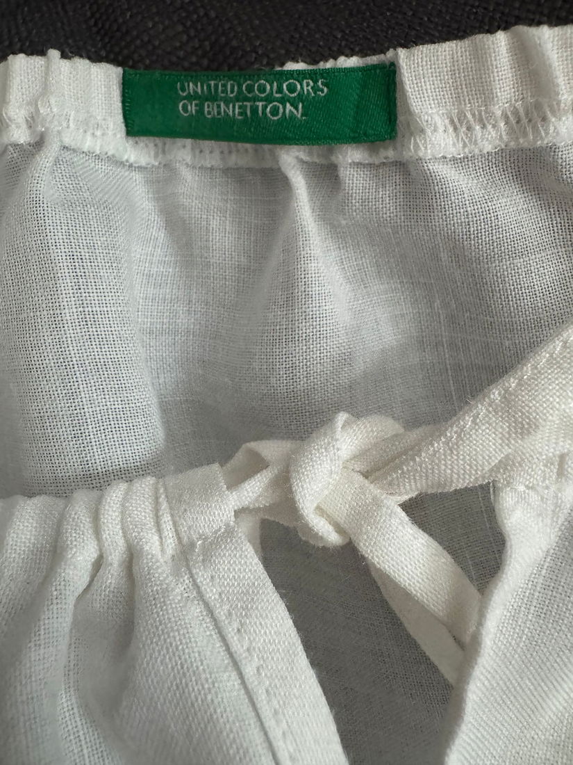 SUPERBA BLUZA BENETTON TIP IE , IN ,MARIME S