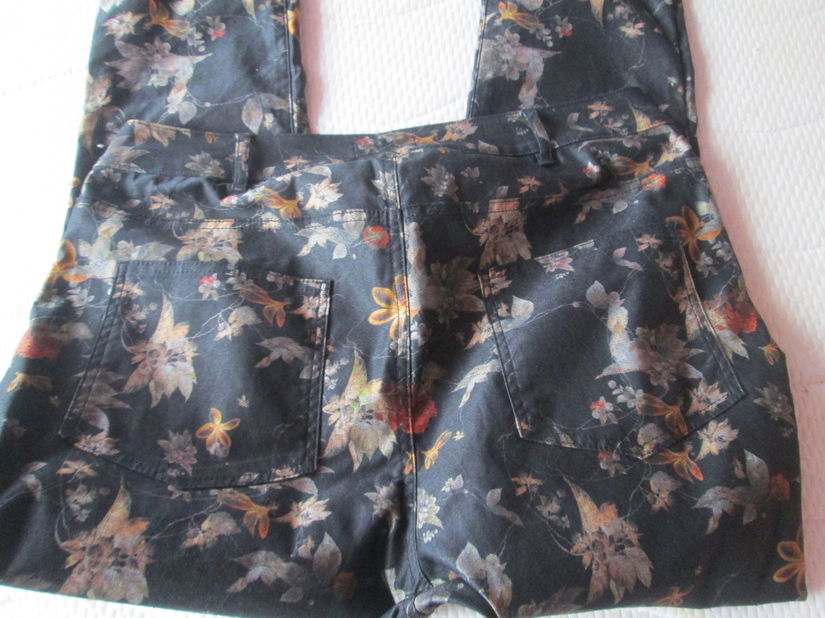 jeans   dame Bexley woman