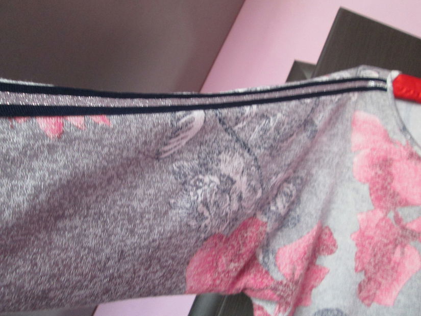 bluza seri  racoroase de vara dame 40/42/L