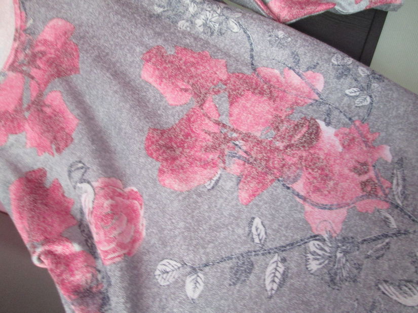 bluza seri  racoroase de vara dame 40/42/L